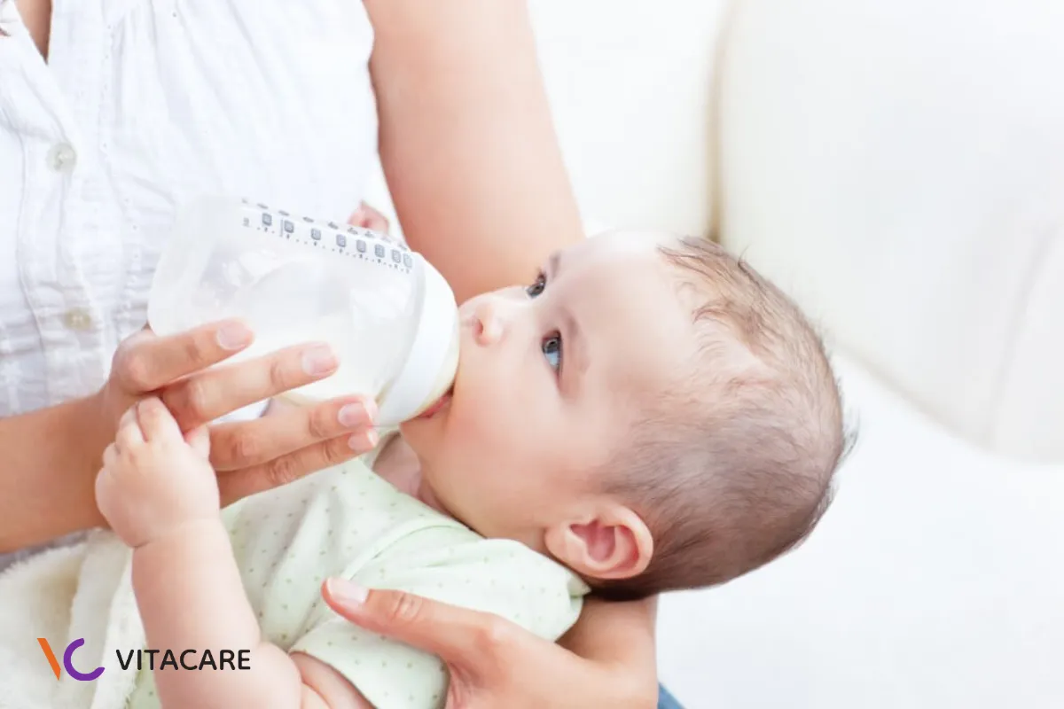 Thời điểm dừng sữa phụ thuộc vào thể trạng, khả năng ăn uống và tốc độ phát triển của từng bé Thời điểm dừng sữa phụ thuộc vào thể trạng, khả năng ăn uống và tốc độ phát triển của từng bé