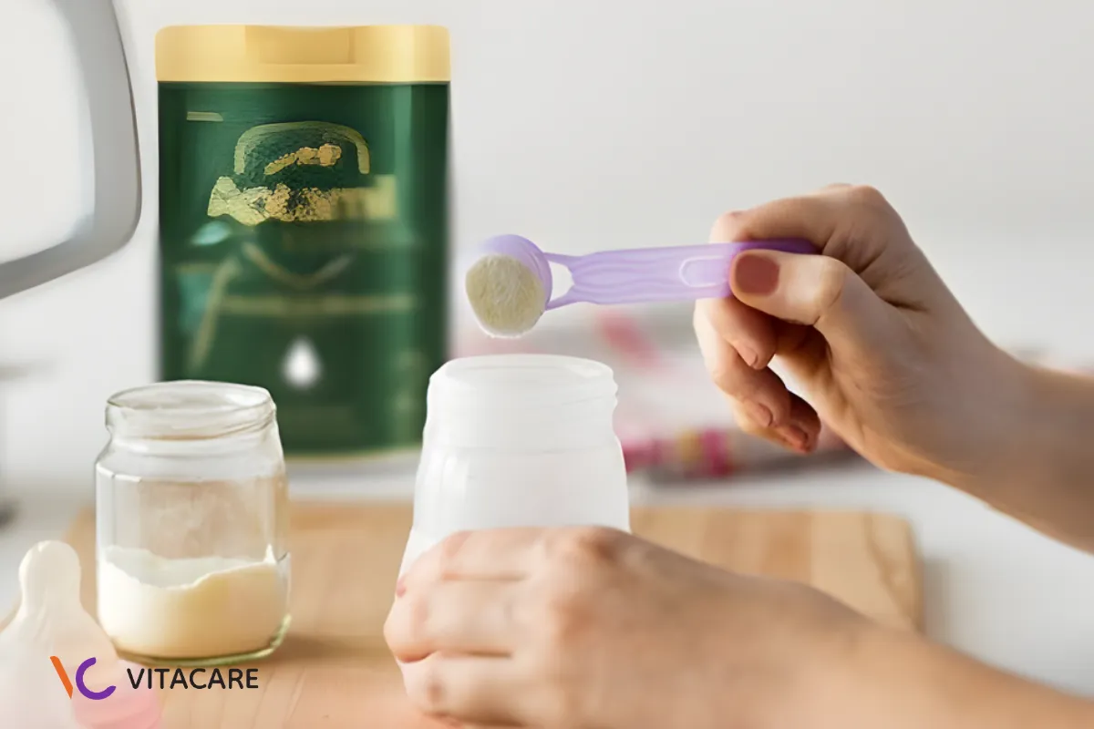 Lấy thìa đong sữa không đúng chuẩn sai tỷ lệ ảnh hưởng đến sức khỏe của bé Lấy thìa đong sữa không đúng chuẩn sai tỷ lệ ảnh hưởng đến sức khỏe của bé