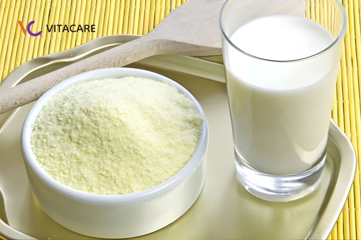 Lượng sữa công thức cần thiết phụ thuộc vào độ tuổi và thể trạng của bé Lượng sữa công thức cần thiết phụ thuộc vào độ tuổi và thể trạng của bé