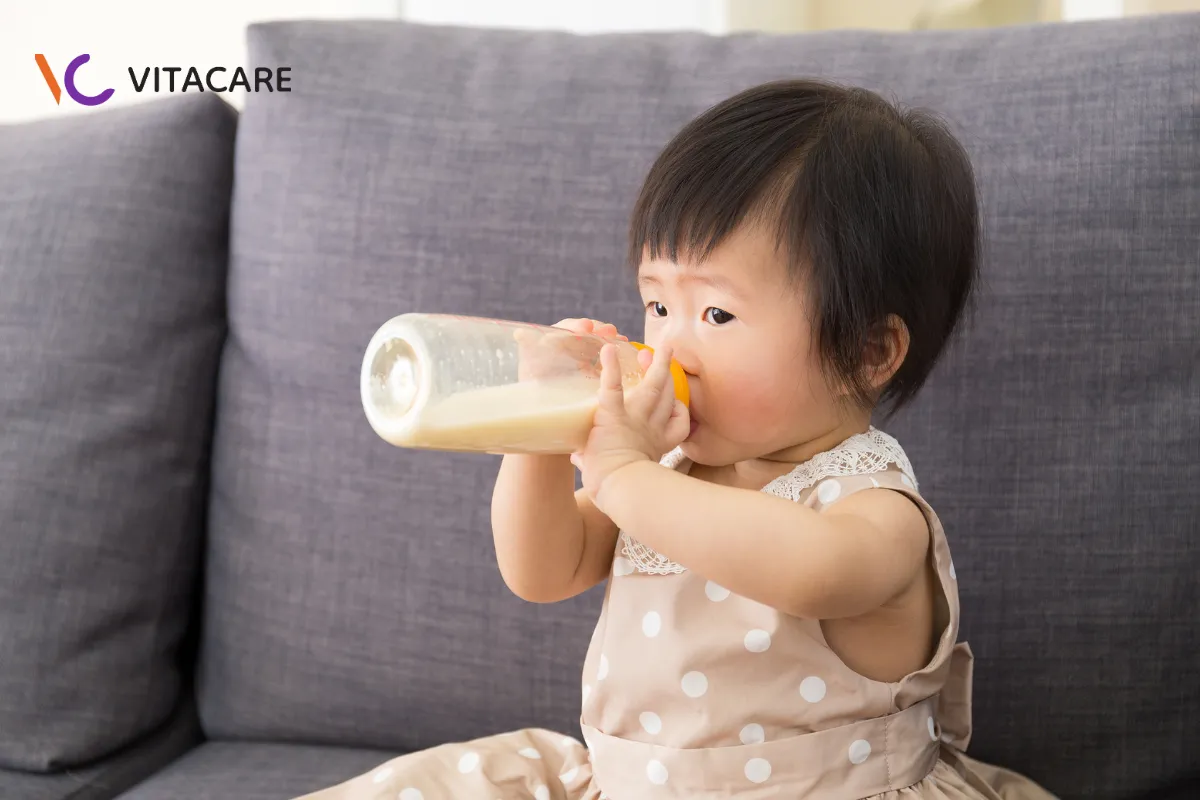 Sữa công thức cung cấp dinh dưỡng cân đối và đầy đủ giúp bé phát triển toàn diện Sữa công thức cung cấp dinh dưỡng cân đối và đầy đủ giúp bé phát triển toàn diện