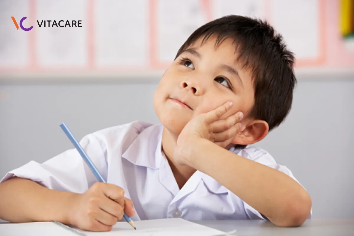 Trí thông minh của trẻ phụ thuộc vào di truyền, môi trường, dinh dưỡng cân bằng và giấc ngủ Trí thông minh của trẻ phụ thuộc vào di truyền, môi trường, dinh dưỡng cân bằng và giấc ngủ