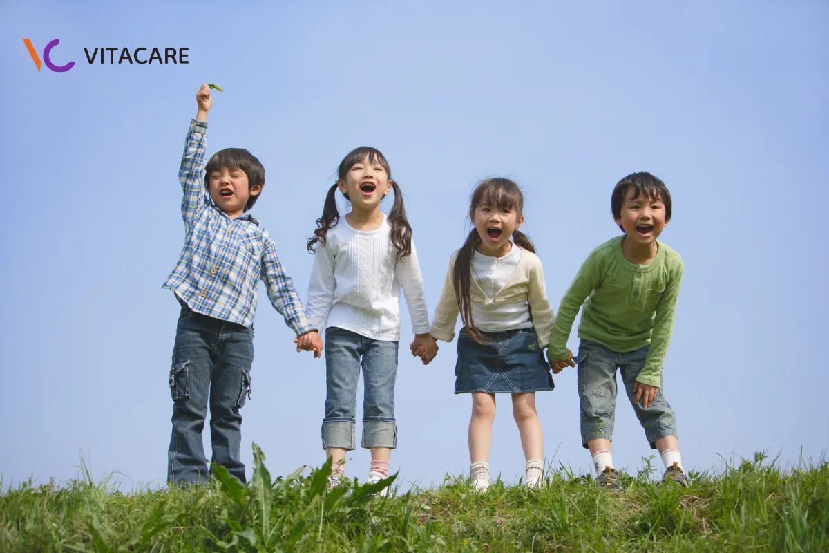 Cho con uống đúng lượng theo độ tuổi để phát triển chiều cao tối ưu