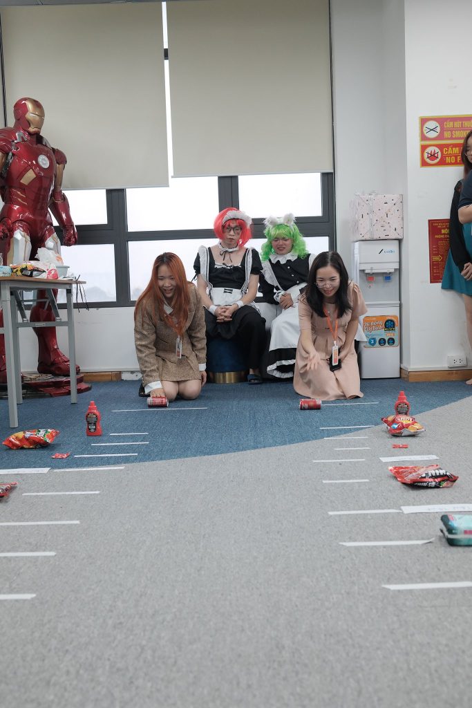 Trò chơi “Cái lon may mắn”