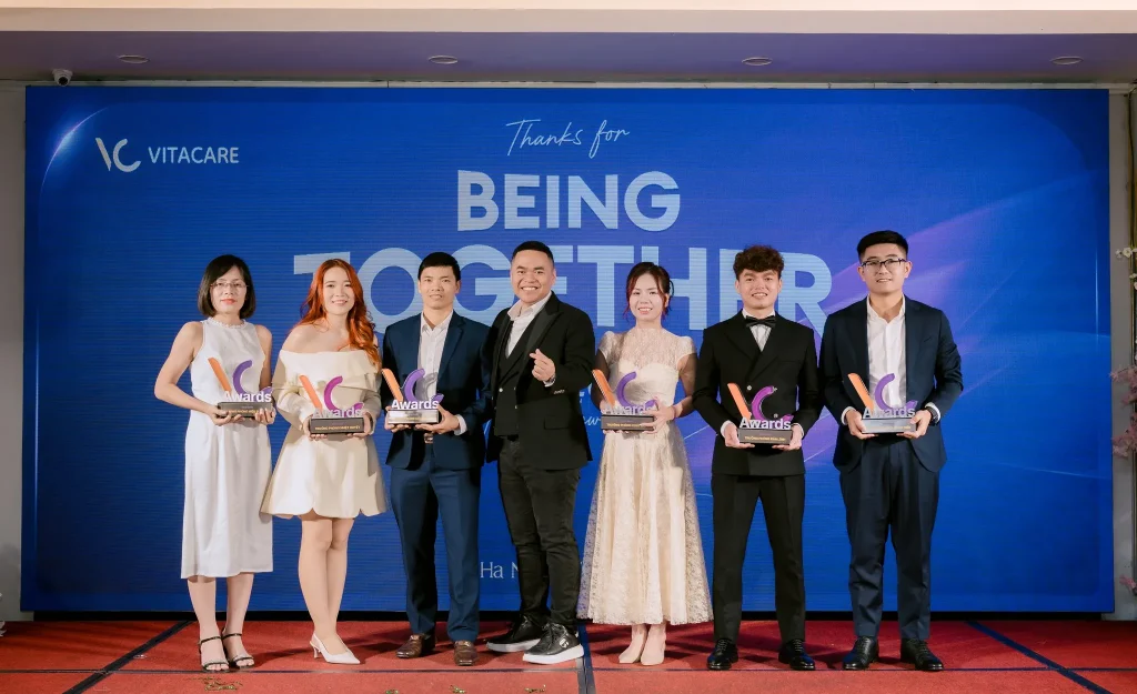 VitaCare vinh danh những trưởng phòng xuất sắc năm 2025